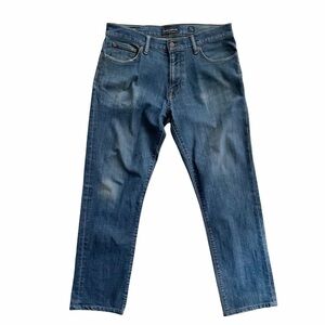 Lucky Brand 221 Straight Leg Distressed Jeans 33